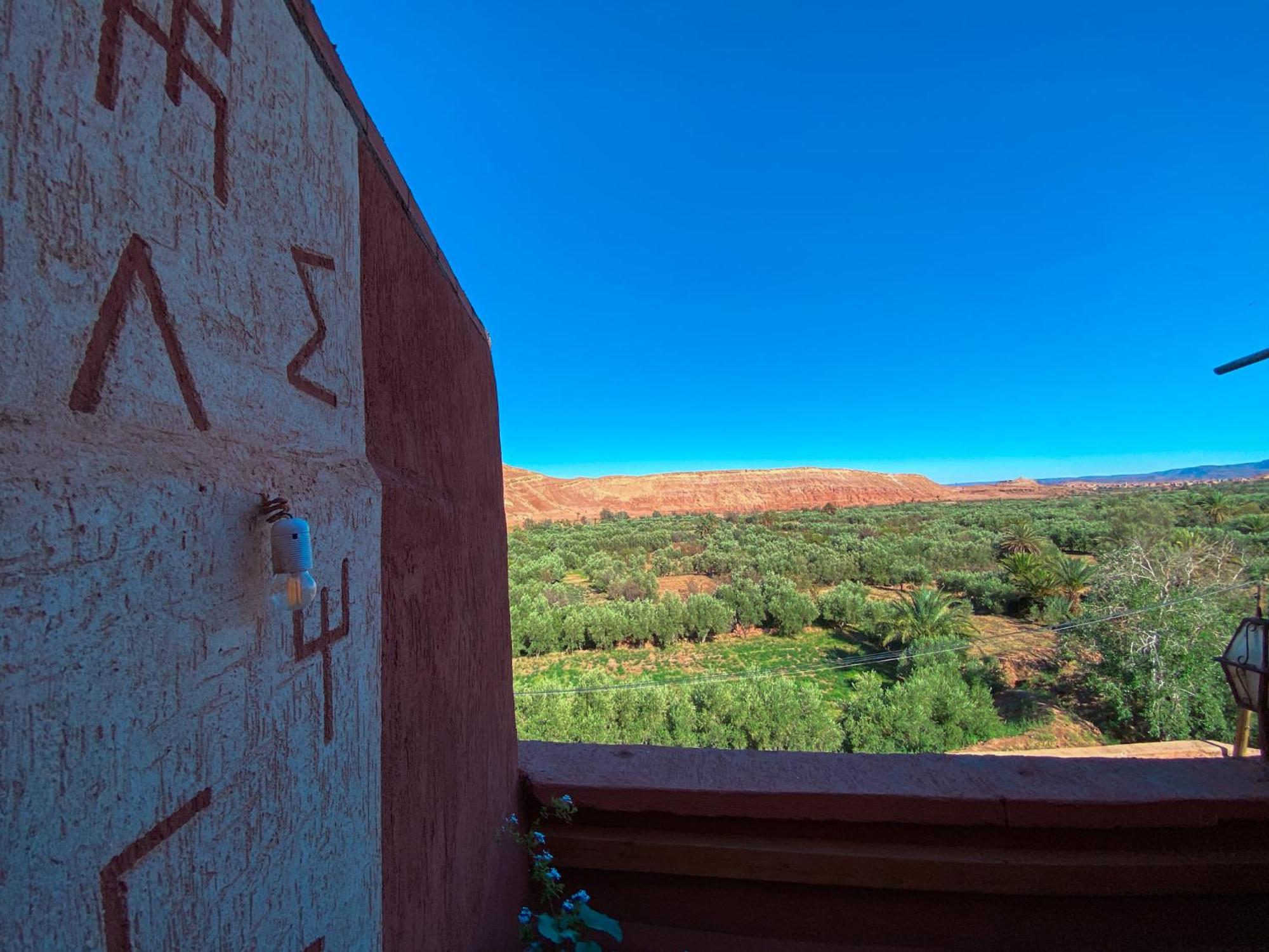 Ayouze Auberge アイット・ベン・ハドゥ エクステリア 写真